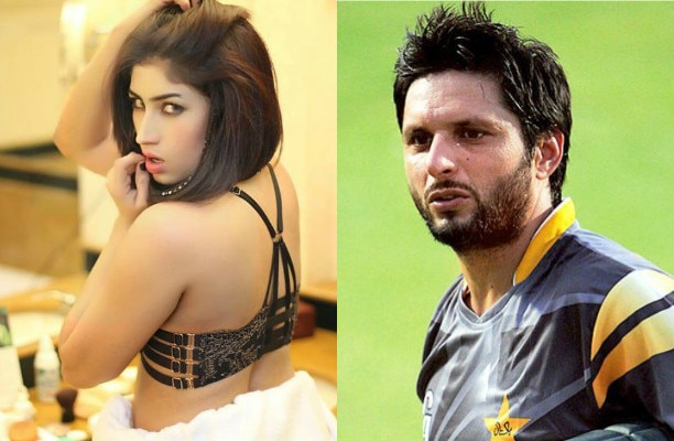 Pak Model Vows To Strip Dance If Pakistan Beat India In T20 World Cup