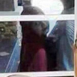 Freaky! Have you noticed what is wrong with this selfie Freaky! Have you noticed what is wrong with this selfie
