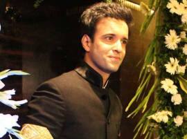Don't want to do mediocre roles in films: Aamir Ali
