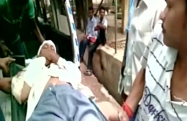 West Bengal elections 2016: Clash in Birbhum between BJP, TMC workers leaves 8 injured