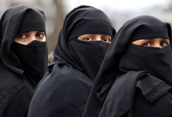Uttar Pradesh: Mother of 4 alleges husband gave triple talaq over phone Mother of four alleges husband gave her ‘talaq’ over phone
