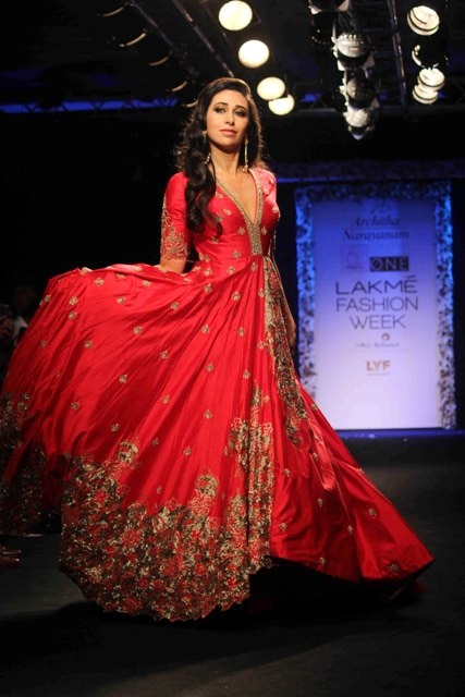 Bollywood actor Karisma Kapoor displays the creation of fashion designer Architha Narayanam during the Lakme Fashion Week Winter Festive 2016, in Mumbai, India on August 28, 2016. (Pravin Utturkar/ SOLARIS IMAGES)