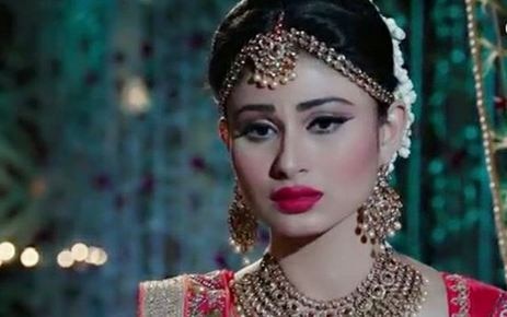 Mouni Roy in NAAGIN 2, but with a TWIST!