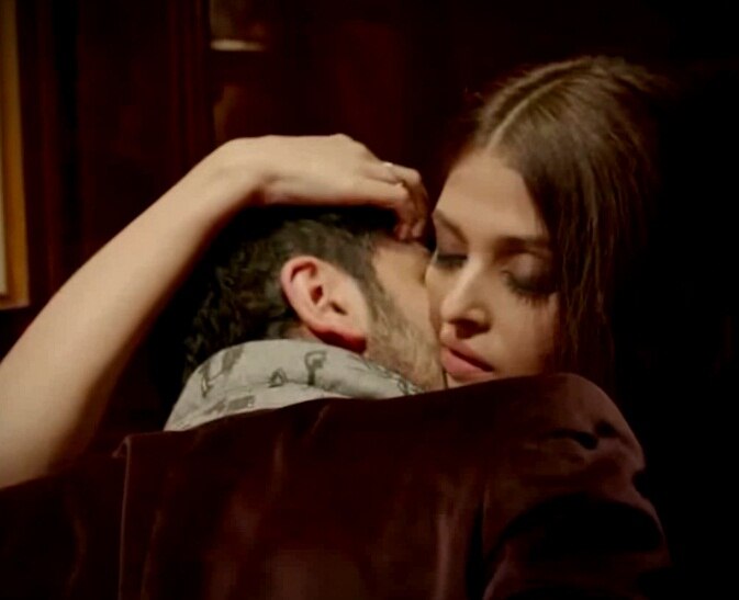 Ranbir Kapoor And Aishwarya Rai Bachchan’s STEAMY SCENES From ADHM Are