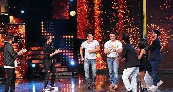 NACH BALIYE 8: Look who is the NEW GUEST this time!
