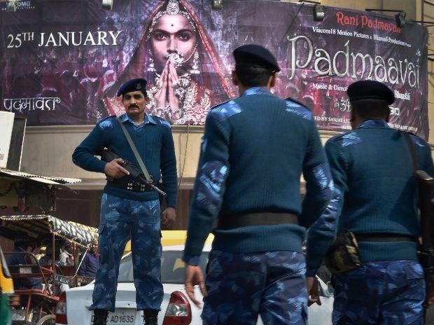 One Million People Watched 'Padmaavat' On Opening Day, Viacom 18 Says 'Humbled' By Response One Million People Watched ‘Padmaavat’ On Opening Day