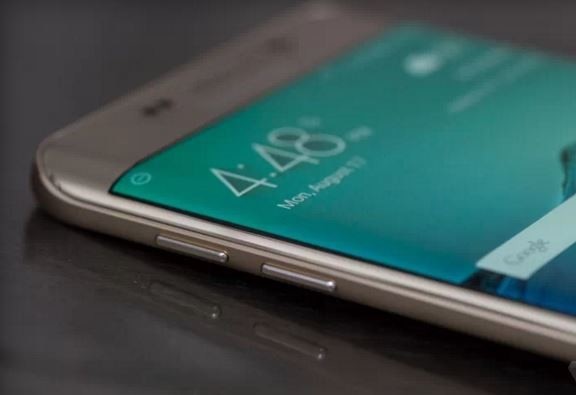 सैमसंग Galaxy s7 के डिस्प्ले साइज हुए लीक, दो वैरिएंट में होगा लॉन्च