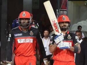 chris-gayle-virat-kohli-1904
