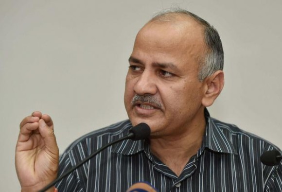 मनीष सिसोदिया का कानून विभाग को आदेश, 'एलजी को फाइलें भेजने से पहले मुझे दिखाएं'