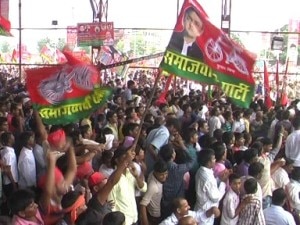 Varanasi UP CM Visit Photo 01