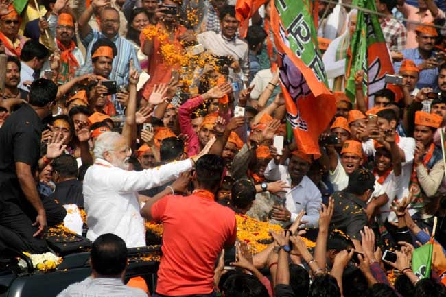 Blog: ई है ‘मोदी’ नगरिया, तू देख ‘बबुआ’