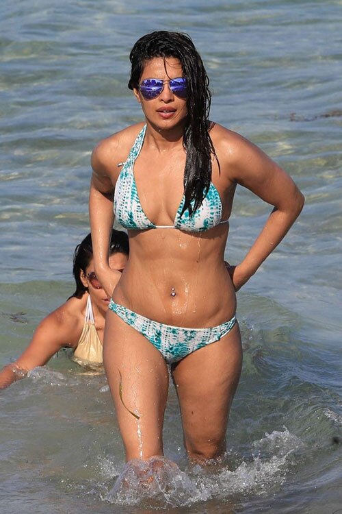Priyanka-Chopra-3-1