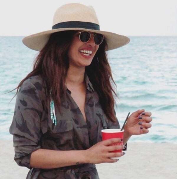 Priyanka-Chopra-13
