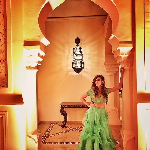 Shibani Dandekar (1)