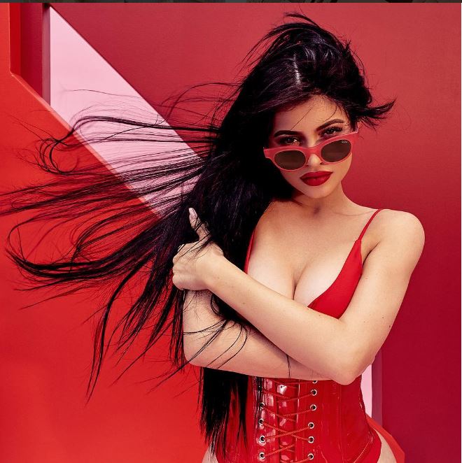 Kylie Jenner crosses the limits of boldness from such pictures