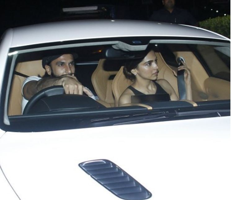 बर्थडे पर रणवीर ने खुद को गिफ्ट की कार, Bollywood actor Ranveer Singh Took Deepika Padukone Out On His Birthday, See Pics
