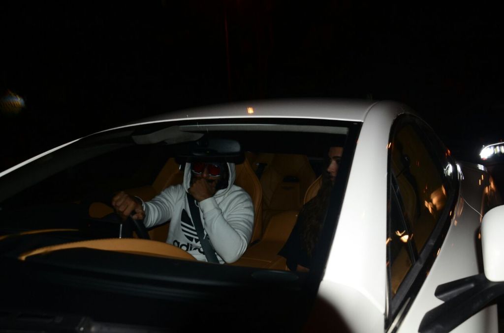 PICS : बर्थडे पर रणवीर-दीपिका की PICS : Ranveer Singh and Deepika Snapped on his BIrthday