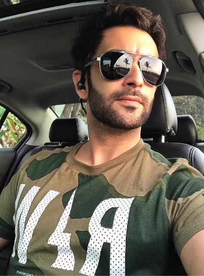 बिग बॉस 11 : रिया सेन, नवनीत कौर, अभिषेक मलिक और नंदिश संधु जैसे स्टार हो सकते हैं कंटेस्टेंट! Bigg Boss 11: Nandish Sandhu, Achint Kaur, Riya Sen & other celebs who might be contestants of the show
