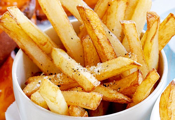 आप भी हैं फ्रेंच फ्राइज खाने के शौकीन तो जरा ये खबर पढ़ लें! Study finds people who eat them french fries more than twice a week more than double their risk of death