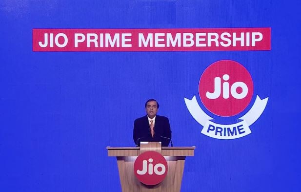 Jio जल्द लॉन्च करने वाला है 500 रुपये वाला 4G VoLTE फीचर, जानें इससे जुड़ी बड़ी बातें Reliance Jio set to announce Rs 500 phone: 8 things to know