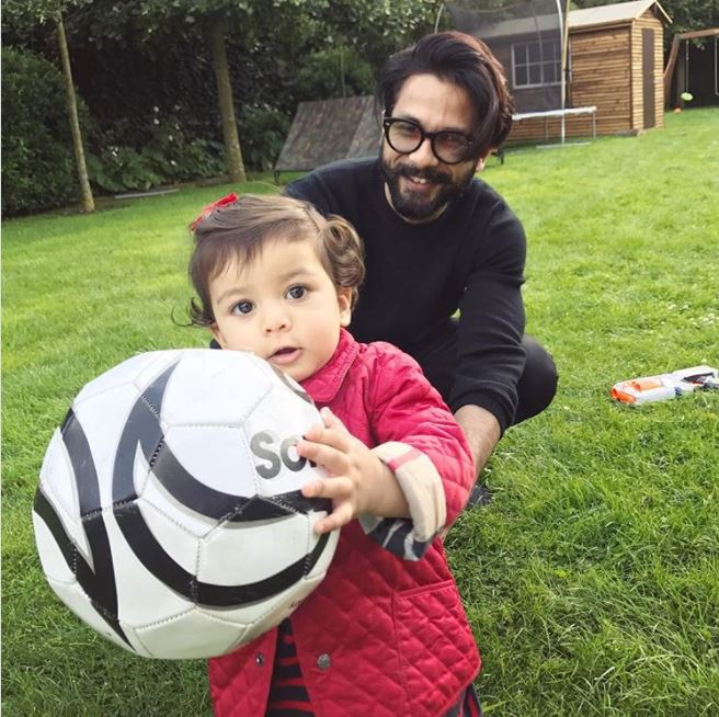 इंस्टाग्राम पर दिखा शाहिद और मीरा का रोमांटिक अंदाज see the latest pics of shahid kapoor and mira rajput