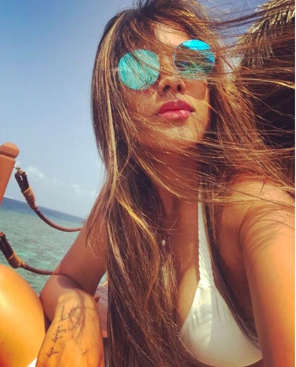 actress nia sharma sets instagram on fire again