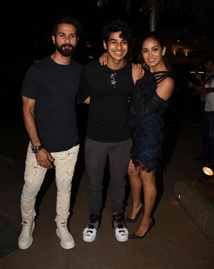 तस्वीरें- देखें किस तरह शाहिद कपूर ने Wife मीरा का बर्थडे बना दिया खास Shahid Kapoor’s wife Mira Rajput is celebrating her 23rd birthday today, See Pics