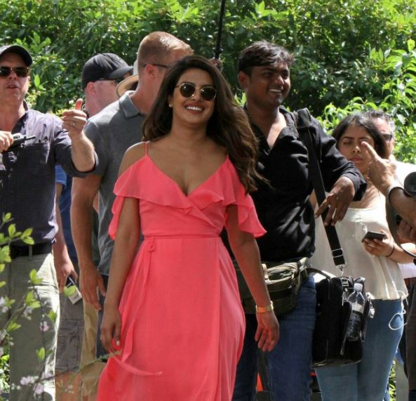 प्रिंयका चोपड़ा ने चिट्ठी लिखकर मांगी माफी! Priyanka Chopra apologies for her remarks about Sikkim