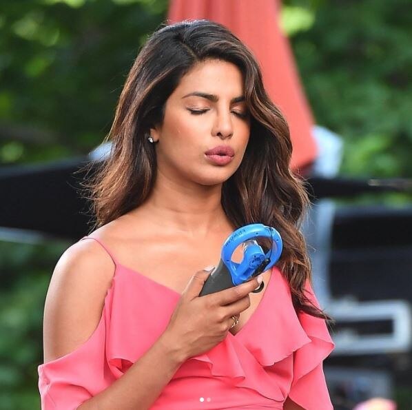 प्रिंयका चोपड़ा ने चिट्ठी लिखकर मांगी माफी! Priyanka Chopra apologies for her remarks about Sikkim