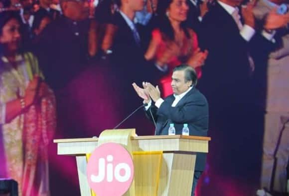 Reliance Jio Booster Packs: How To Get Additional Data After Daily Limit Is Over