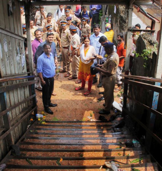 IN Pics: Stampede in Parel Station Mumbai