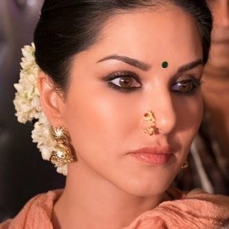 FHM मैगज़ीन के लिए सनी लियोनी ने कराया कवर फ़ोटोशूट See the latest pictures of Sunny Leone