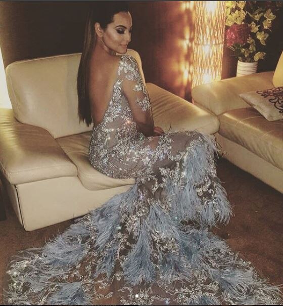 सोनाक्षी सिन्हा बनी ‘पीकॉक’ मैगजीन की कवर गर्ल, देखें तस्वीरें Sonakshi Sinha looks pretty in white gown, see pics