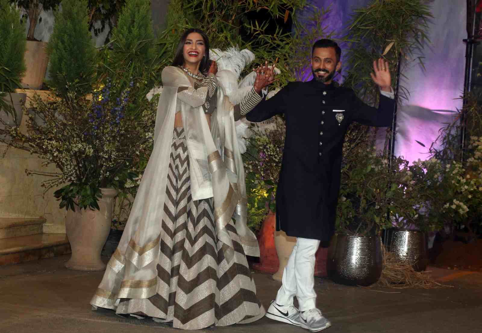 In PICS: Anand Ahuja, who came out wearing a sports shoes in your reception, went on a social media troll