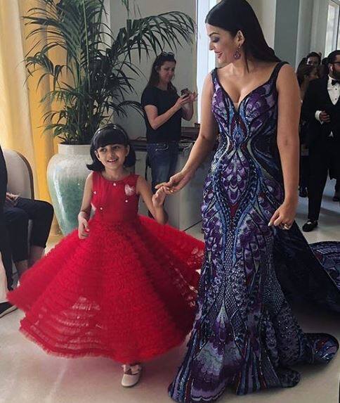 IN PICS: Aishwarya Rai Bachchan appeared on Cannes's red carpet in Purple Gown