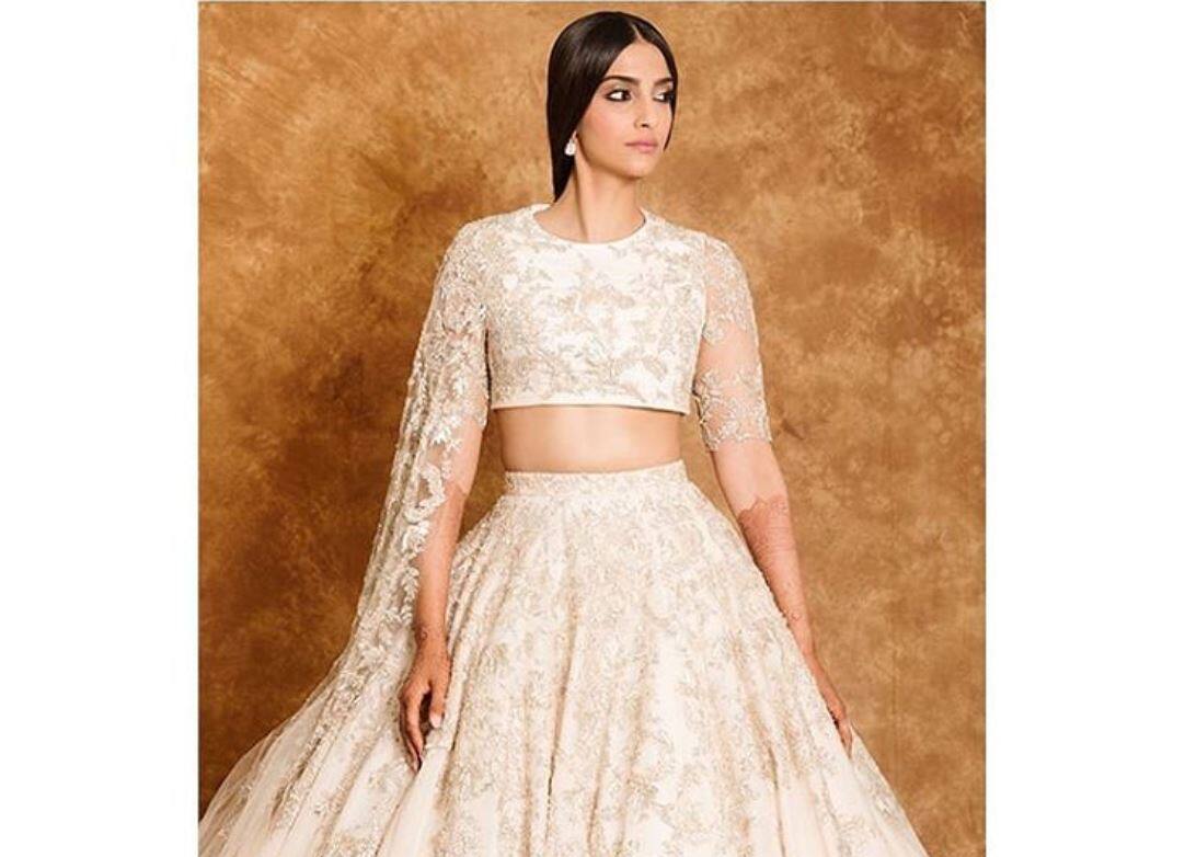 Handsome handsome Sonam made an impression on Cannes's red carpet with his look