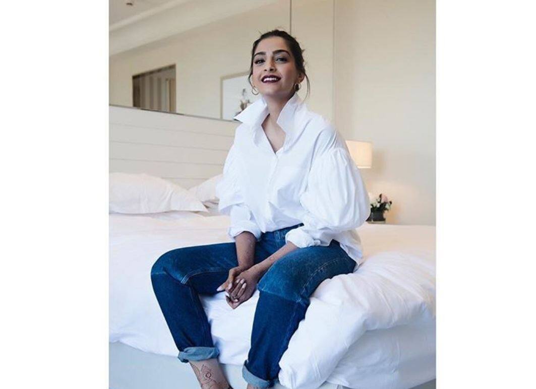 Handsome handsome Sonam made an impression on Cannes's red carpet with his look