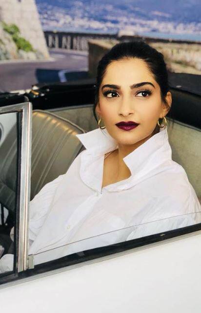 Cannes 2018: Sonam Kapoor did the second day with his style Impress, see photos