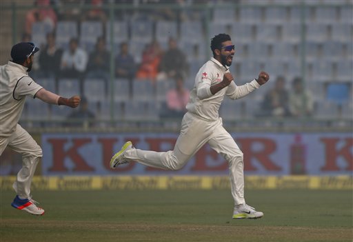 আইসিসি টেস্ট র্যাঙ্কিংয়ে সাকিবকে টপকে এক নম্বর অলরাউন্ডার জাদেজা