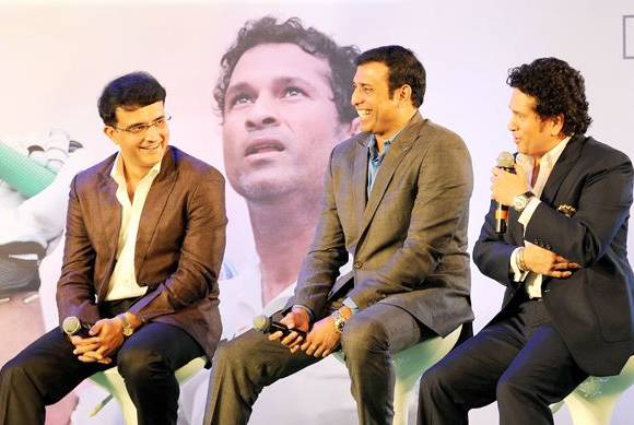 শাস্ত্রীর ওপর জাহির ও দ্রাবিড়কে চাপিয়ে দেওয়া হয়নি, মিথ্যে খবরে ব্যথিত, সব কিছু খোলসা করা হোক, বোর্ডকে চিঠি সৌরভদের কমিটির