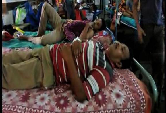 মত্ত ব্যক্তিকে আটক করায় বনগাঁর গোপালনগর থানার এএসআইকে মার, গ্রেফতার ৬