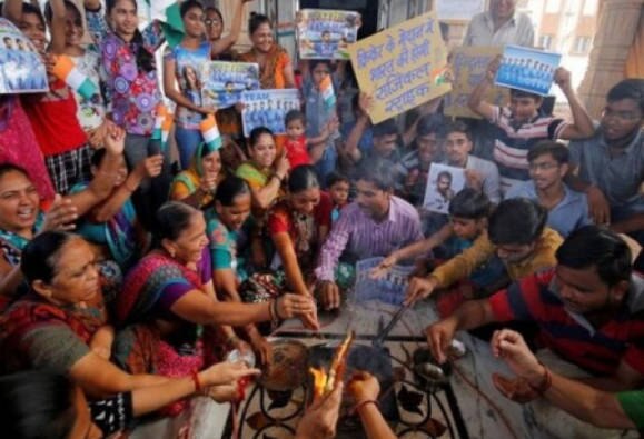 চ্যাম্পিয়ন্স ট্রফি ফাইনাল: ভারতের সাফল্যে দেশজুড়ে প্রার্থনা