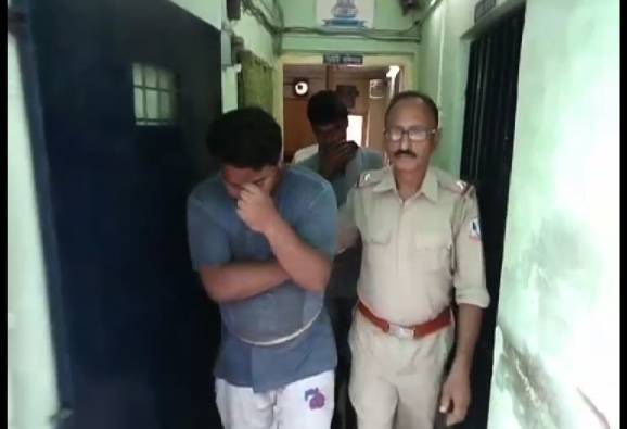 বাগুইআটিতে ভরসন্ধেয় তরুণীকে শ্লীলতাহানি, অপহরণের চেষ্টা, গ্রেফতার ২