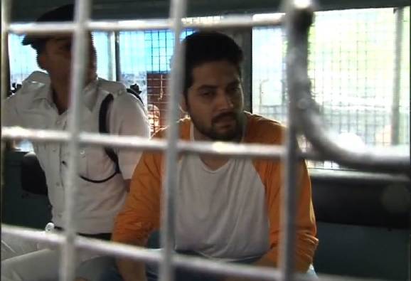 তদন্তকারীদের বিভ্রান্ত করছেন বিক্রম?