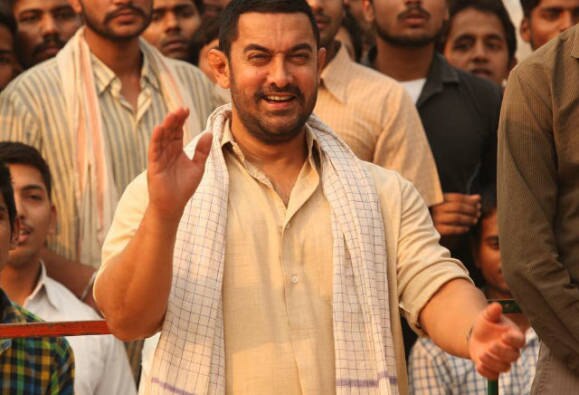 ধক্কড়ের তালে তালে নাচলেন আমির খানের চিনা ফ্যানেরা