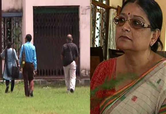 নারদকাণ্ড: মধ্যমগ্রামের বাড়িতে গিয়ে কাকলি ঘোষ দস্তিদারের জিজ্ঞাসাবাদ সিবিআইয়ের, অস্বীকার সাংসদের