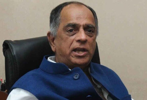 সেন্সর বোর্ড প্রধানের পদ খোয়ালেন ‘সংস্কারী’ নিহালনি