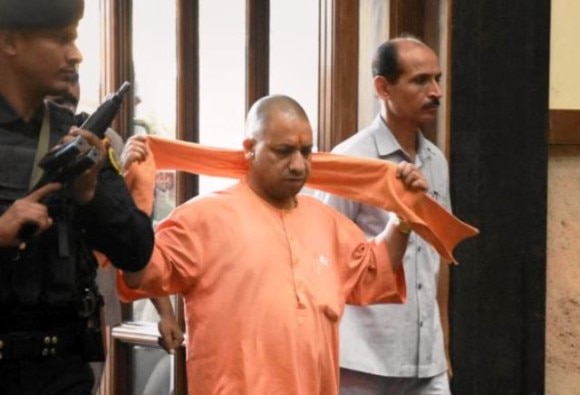 অক্সিজেনের অভাবে কোনও শিশুর মৃত্যু হয়নি, দাবি আদিত্যনাথের