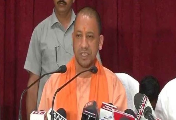 দোষীদের ছাড়া হবে না, গোরক্ষপুরের হাসপাতাল পরিদর্শন করে আশ্বাস আদিত্যনাথের