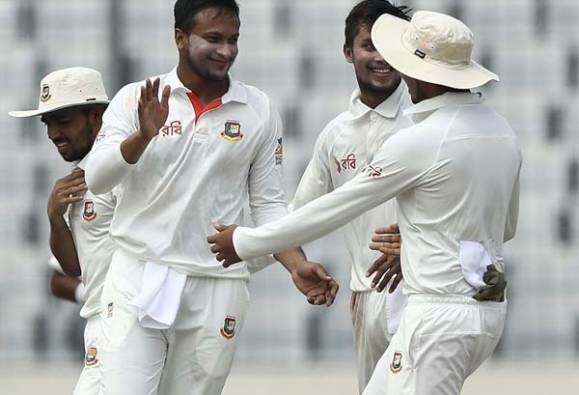 চট্টগ্রাম টেস্টে শাকিবের বিরুদ্ধে বল বিকৃতির অভিযোগ